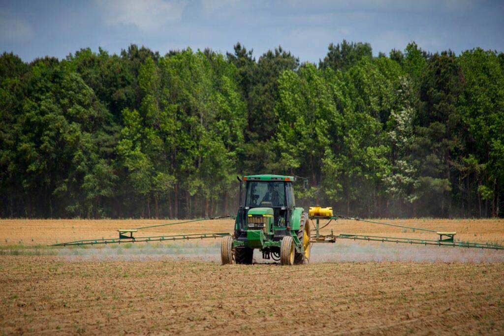 Desinfectantes de suelo para una agricultura más segura